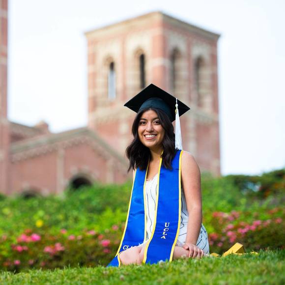 Meet your Posher, Chrissy - Picture 1 of 1